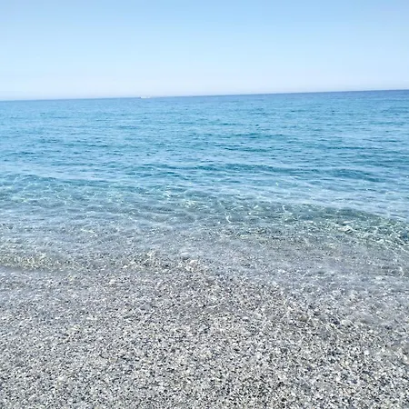 & Blue * Siderno